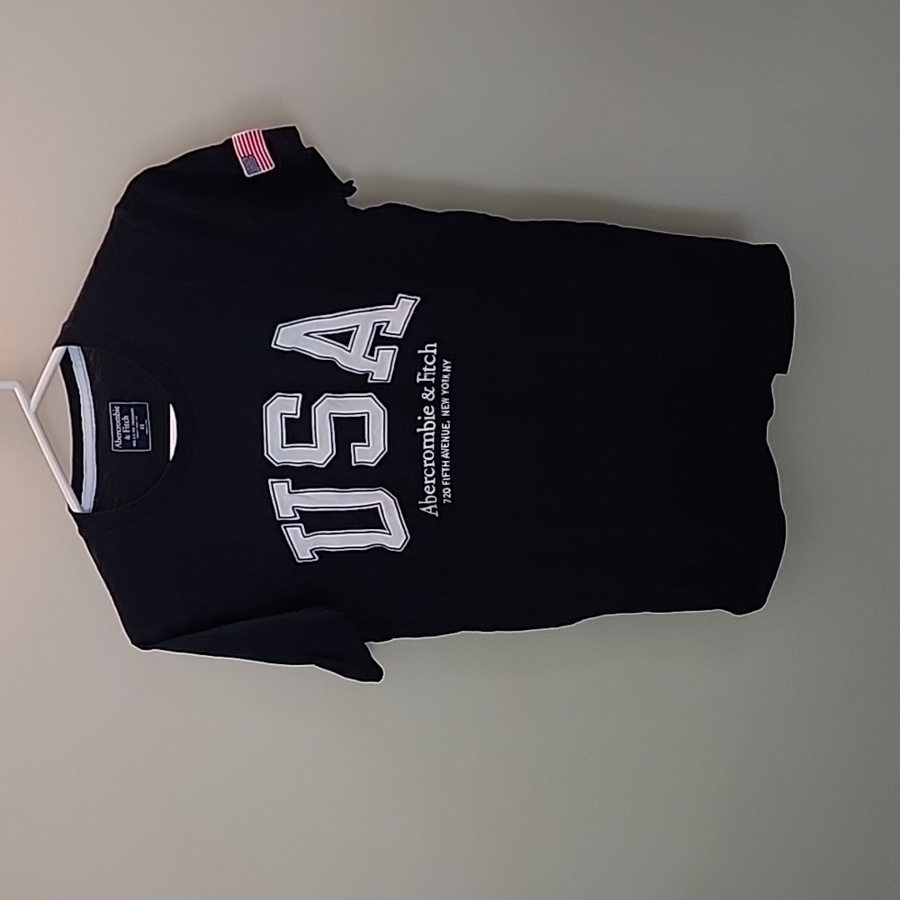 Abercrombie t-shirt